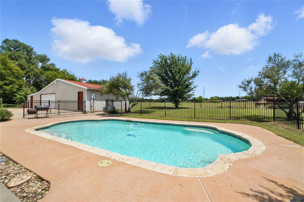 16600 County Road 247