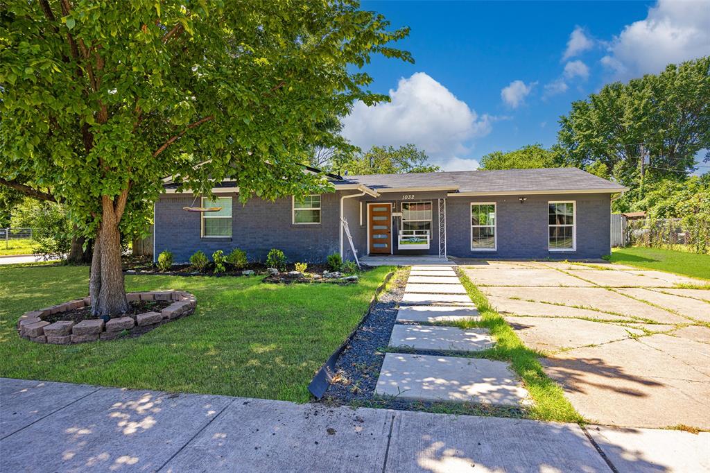 1032 Kings Row
