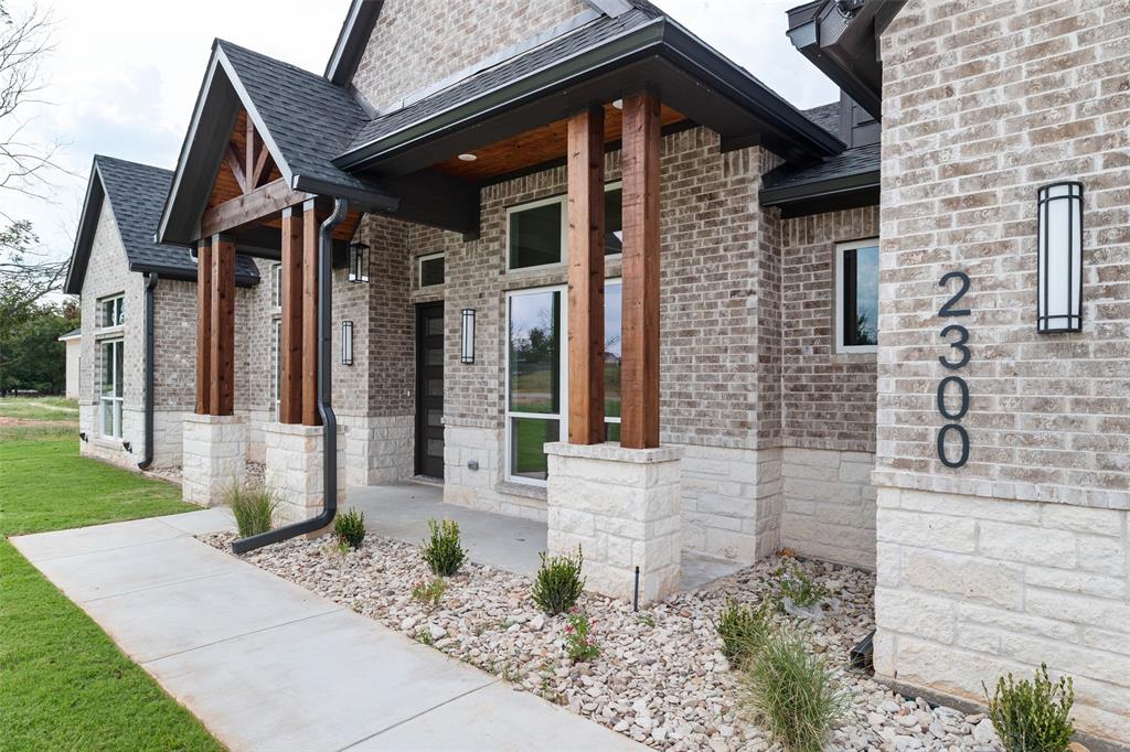 2300 Candlestick Drive