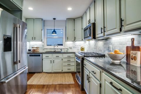 7515 Marquette Street Dallas TX 75225