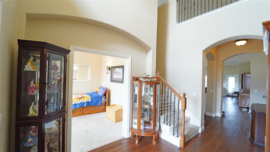 1901 Bay Laurel Drive