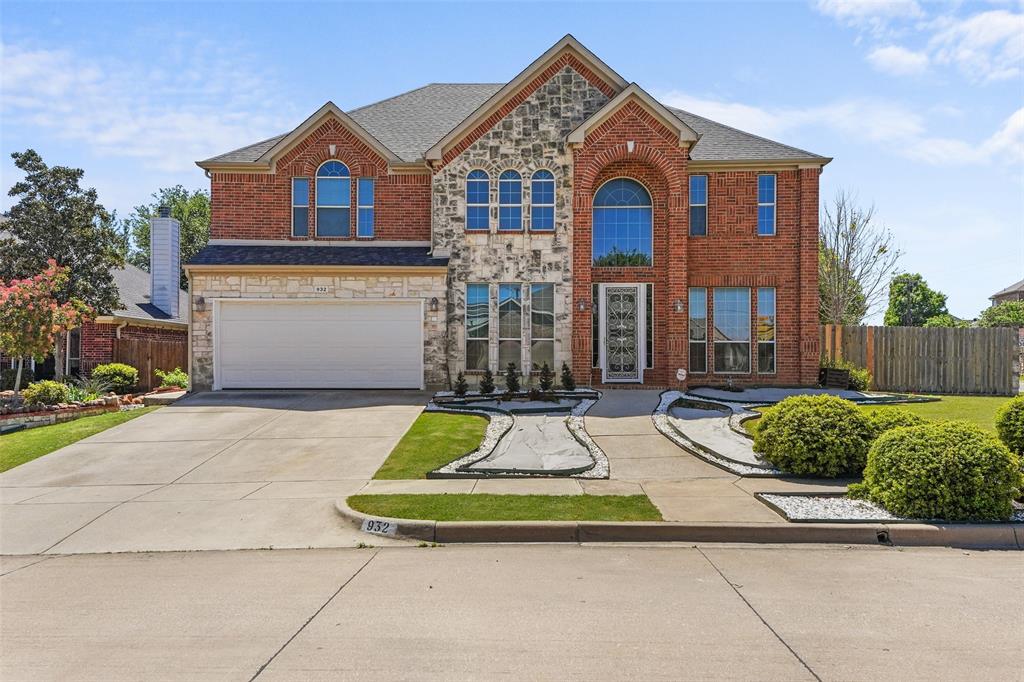 932 Mimosa Court