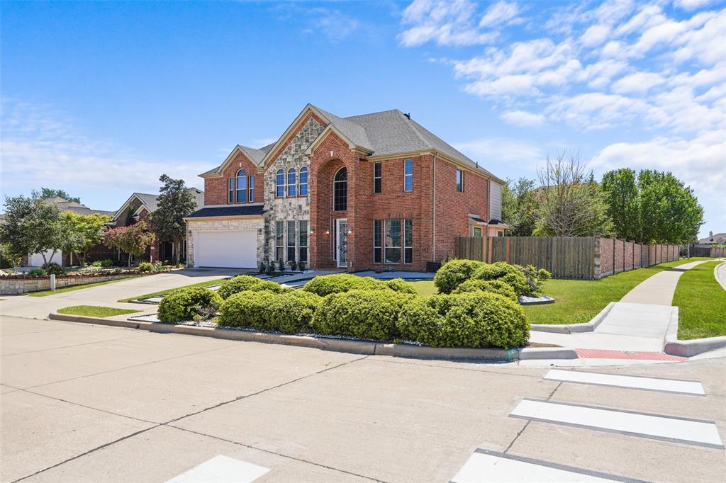 932 Mimosa Court