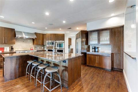 Tiny photo for 5038 Pershing Street, Dallas, TX 75206 (MLS # 21084497)