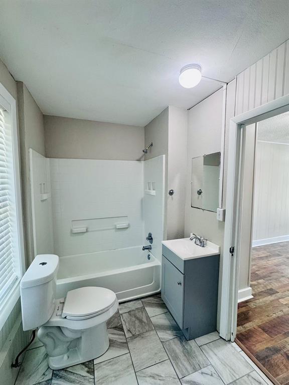 3800 Magnolia Street