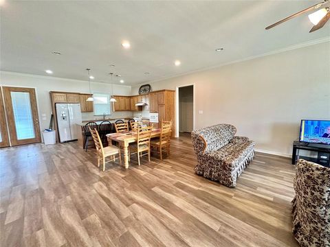 Tiny photo for 318 E 4th Street, Lindsay, TX 76250 (MLS # 21201347)