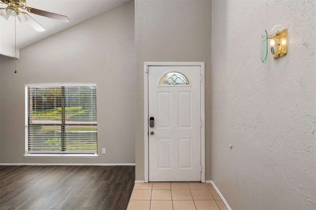 PRESTON RIDGE #02 REPLAT - Residential Lease