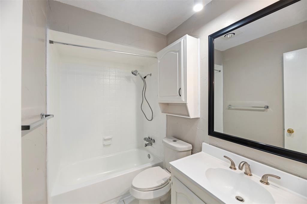 PRESTON RIDGE #02 REPLAT - Residential Lease