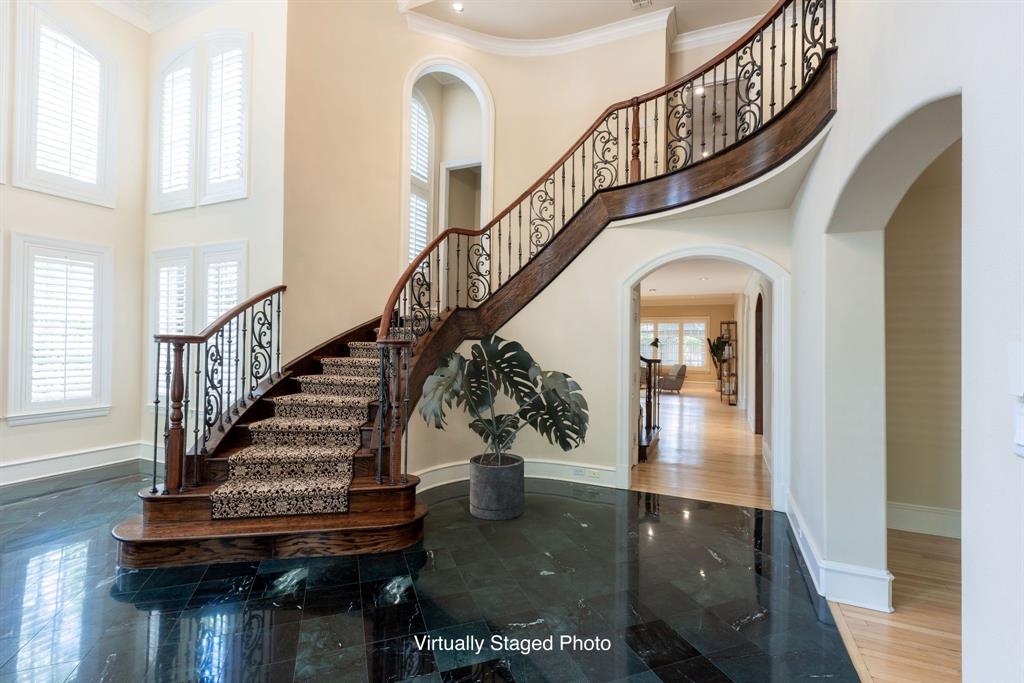 3324 Beverly Drive