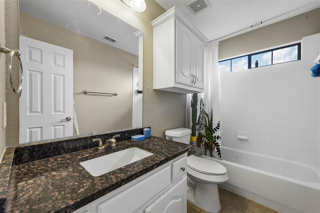 Fort Worth, Texas 76052, United States, 5 Bedrooms Bedrooms, ,4 BathroomsBathrooms,Residential,Active,53528