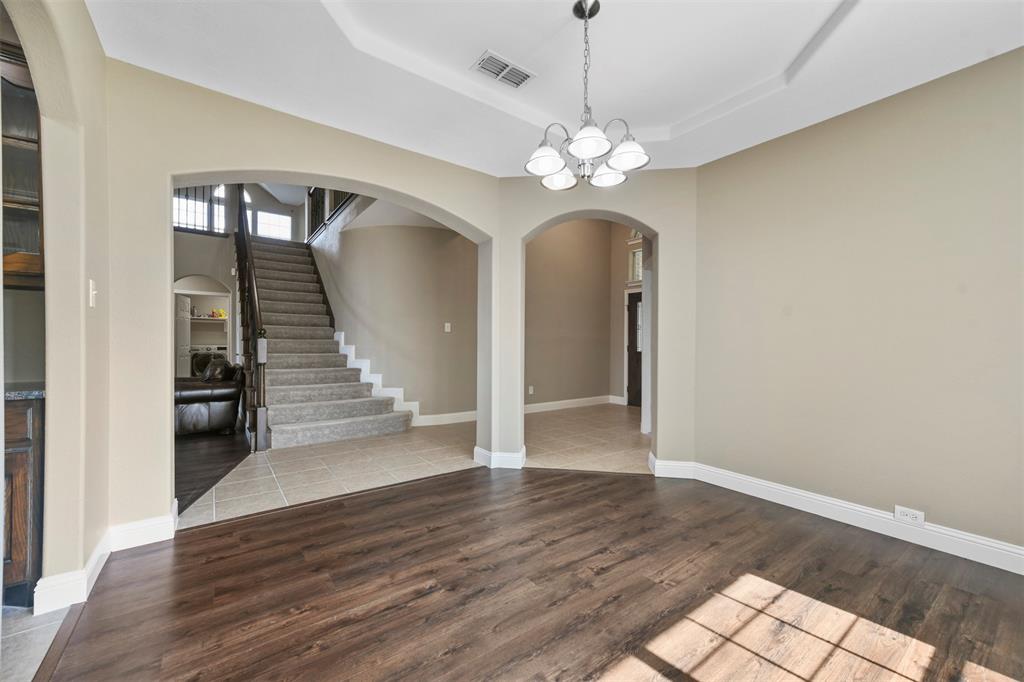 Fort Worth, Texas 76052, United States, 5 Bedrooms Bedrooms, ,4 BathroomsBathrooms,Residential,Active,53528