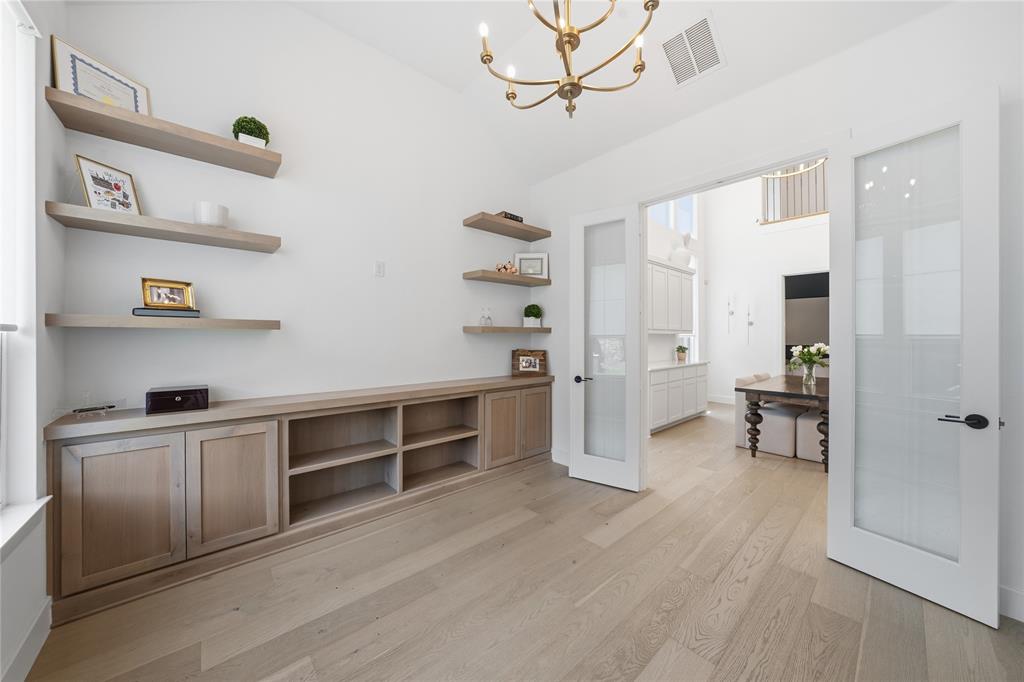 Mustang Lakes Ph Six - Residential