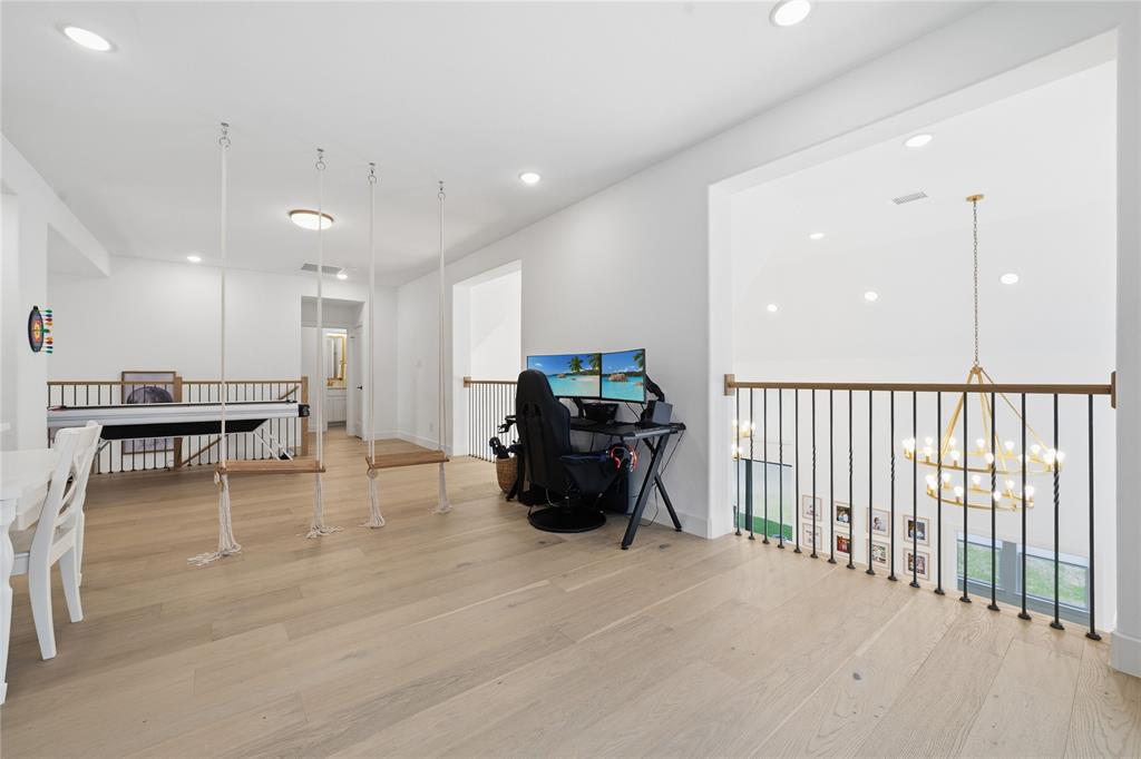 Mustang Lakes Ph Six - Residential