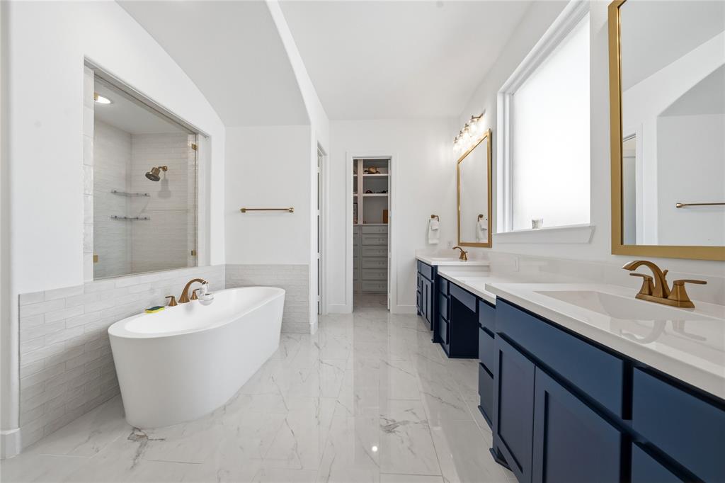 Mustang Lakes Ph Six - Residential