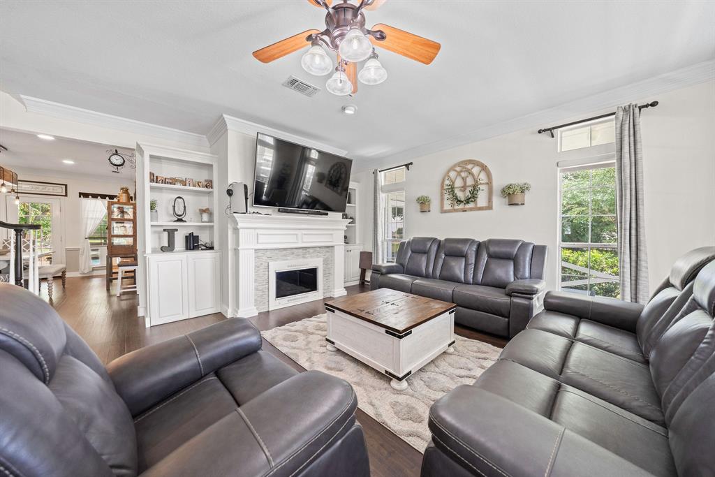 720 Aqua Vista Drive