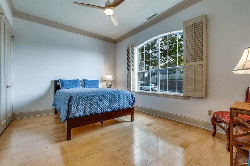 Boundbrook Oaks Estates - Residential