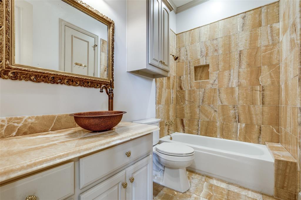 Boundbrook Oaks Estates - Residential