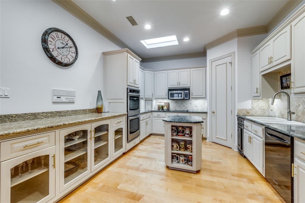 Boundbrook Oaks Estates - Residential