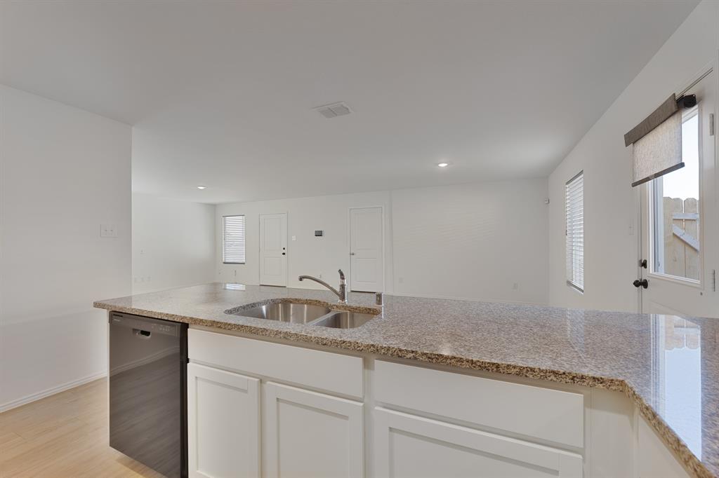 Northpointe Ph 4 - Residential Lease