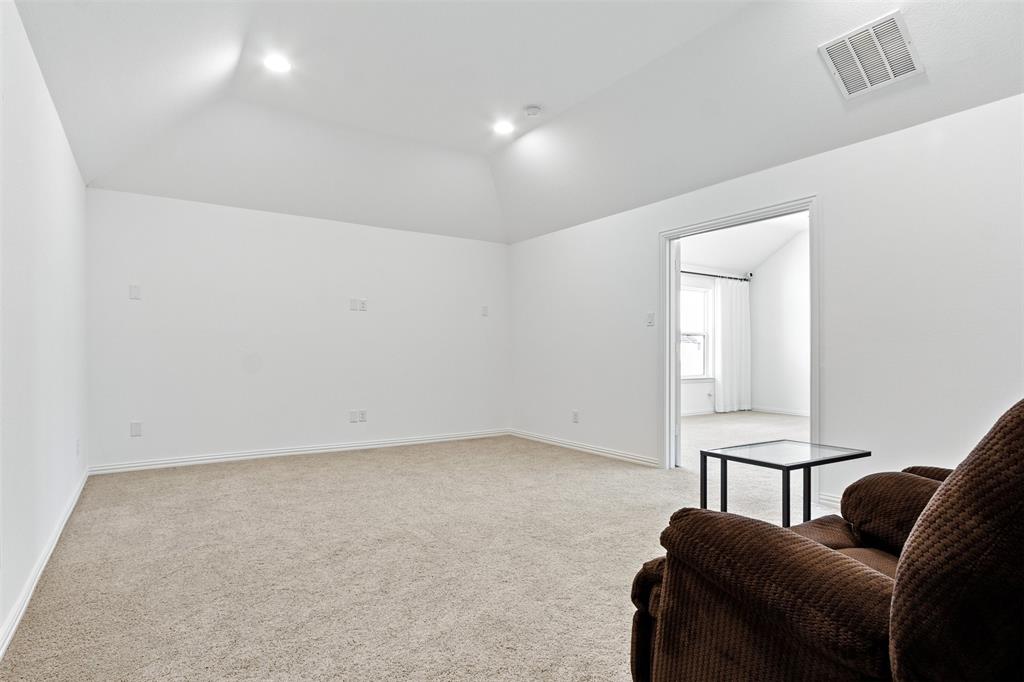 GROVE FRISCO PHASE 5 - Residential Lease