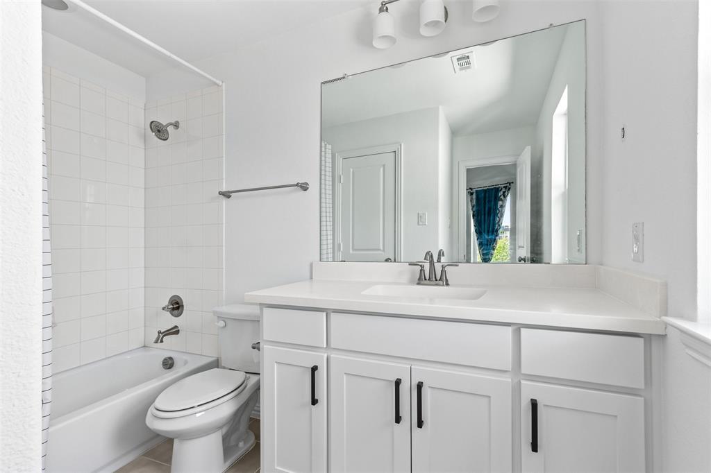 GROVE FRISCO PHASE 5 - Residential Lease