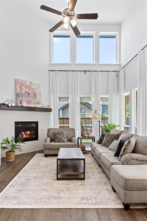 GROVE FRISCO PHASE 5 - Residential Lease