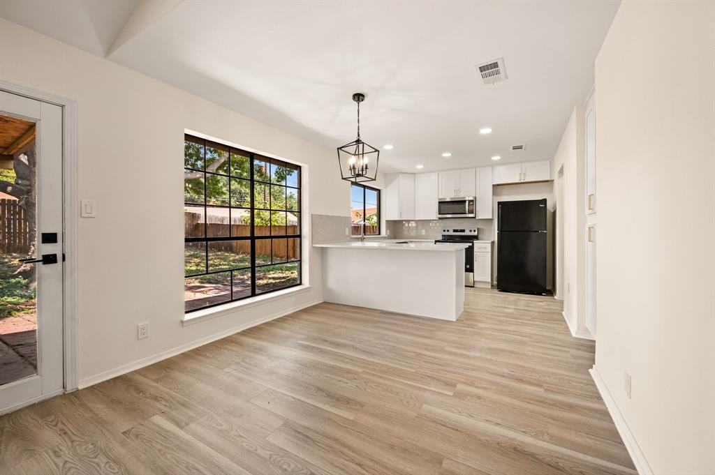 1705 S Timber Court