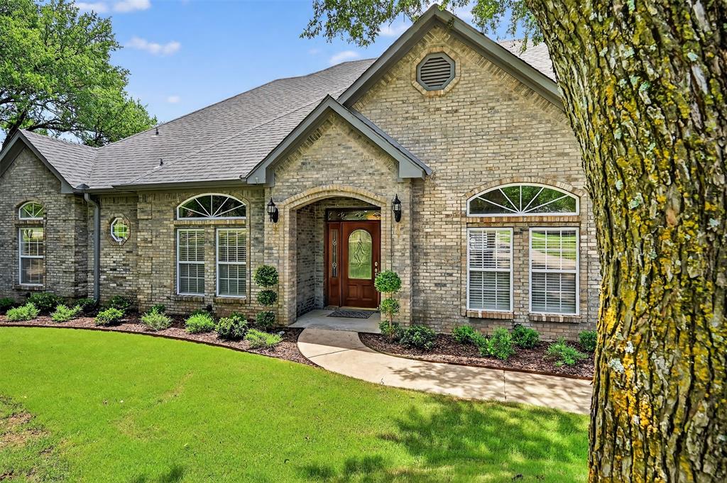 688 Lazy Acres Circle