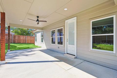 A home in Red Oak