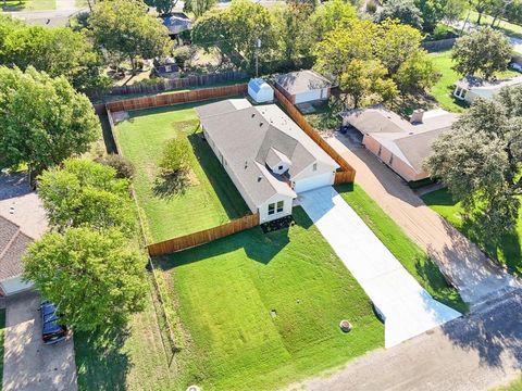 A home in Red Oak