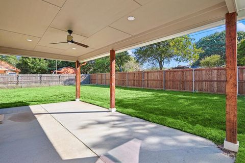 A home in Red Oak