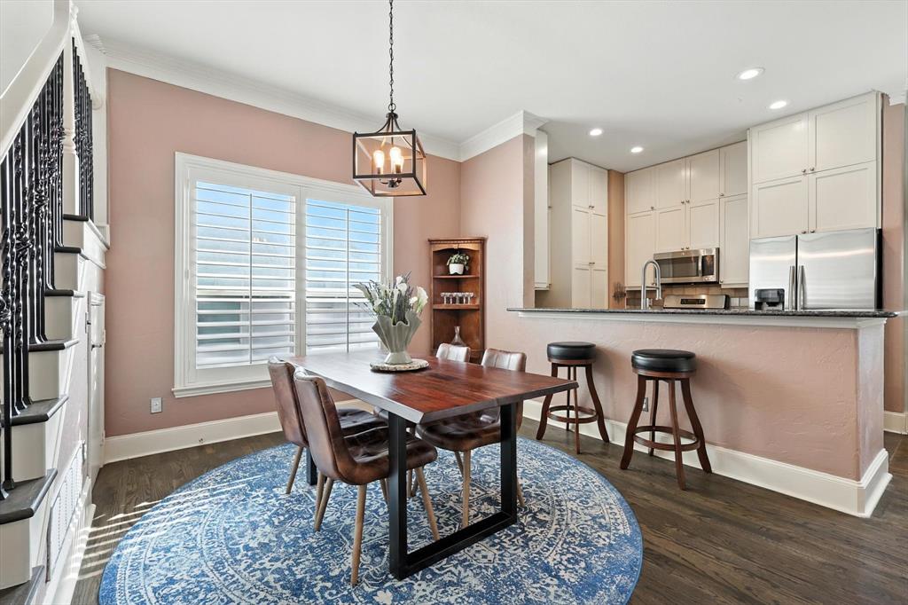 Georgetown Court Townehome Condos - Residential