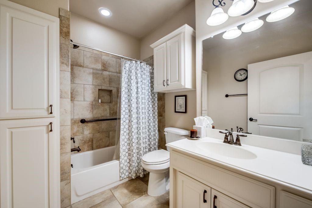 Country Lane Villas Ph 3 - Residential