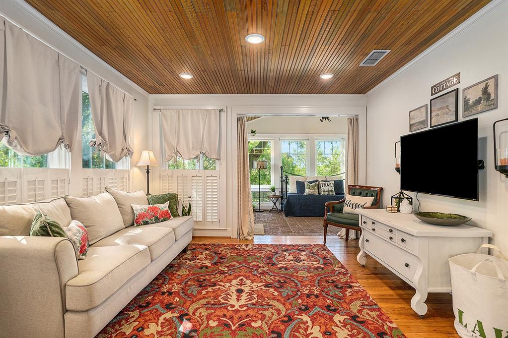 Cedar Shores - Residential