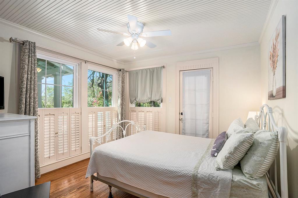 Cedar Shores - Residential