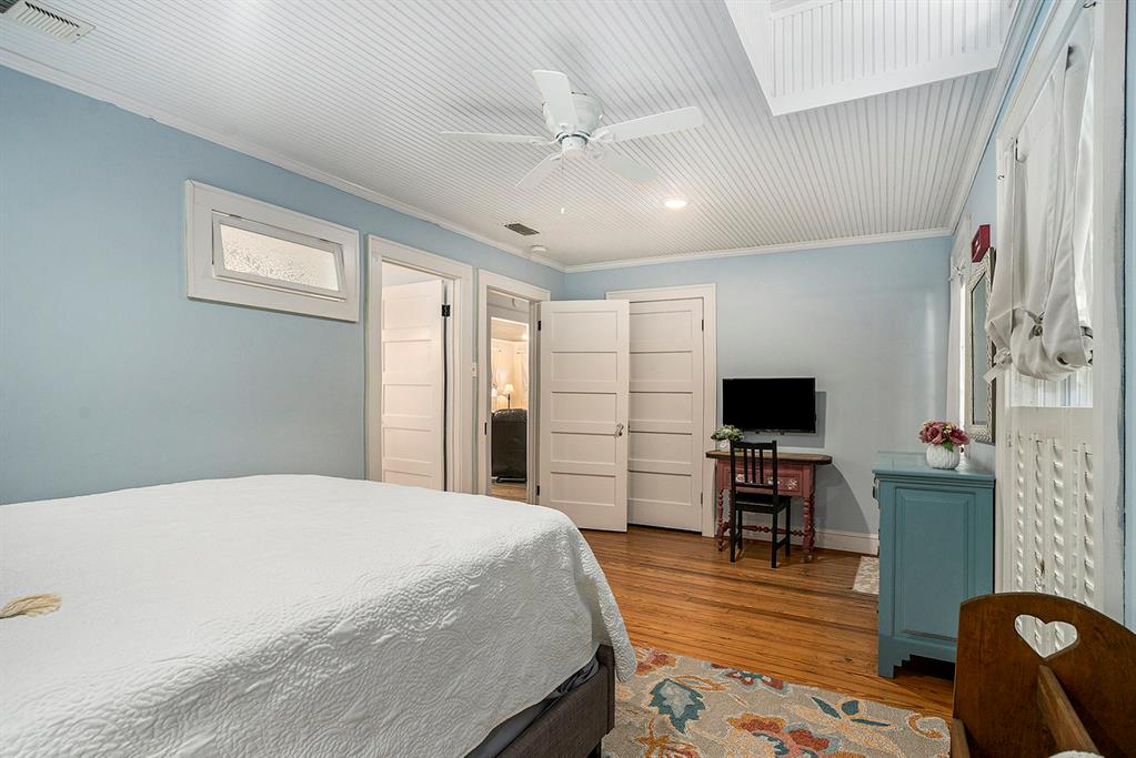 Cedar Shores - Residential