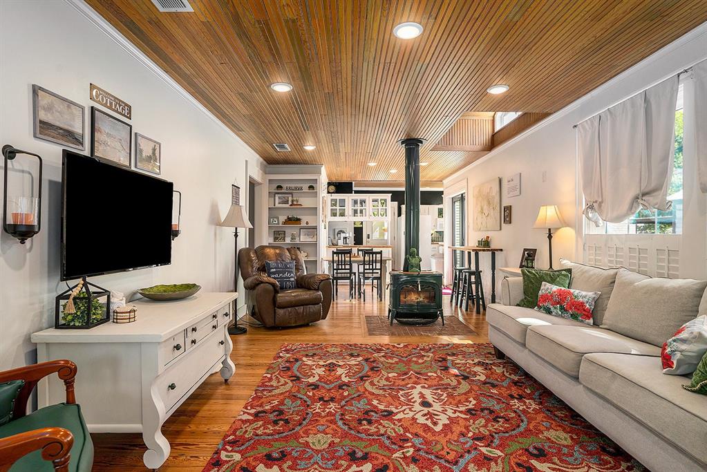 Cedar Shores - Residential