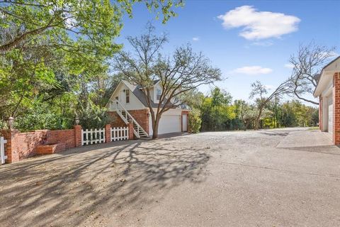 Tiny photo for 404 Greenwood Lane, Waco, TX 76705 (MLS # 21101023)