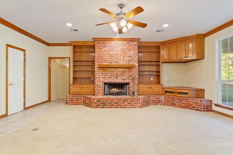 Tiny photo for 404 Greenwood Lane, Waco, TX 76705 (MLS # 21101023)