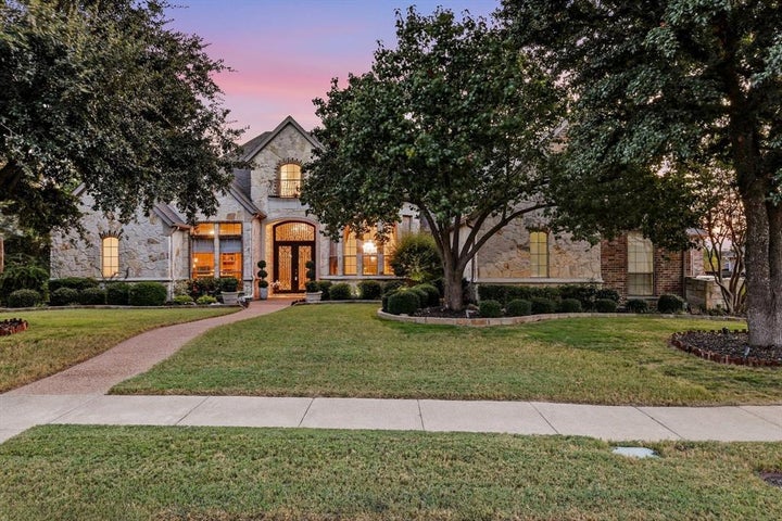 Photo 1 of 39 — 1917 Kings Pass, Heath, TX 75032
