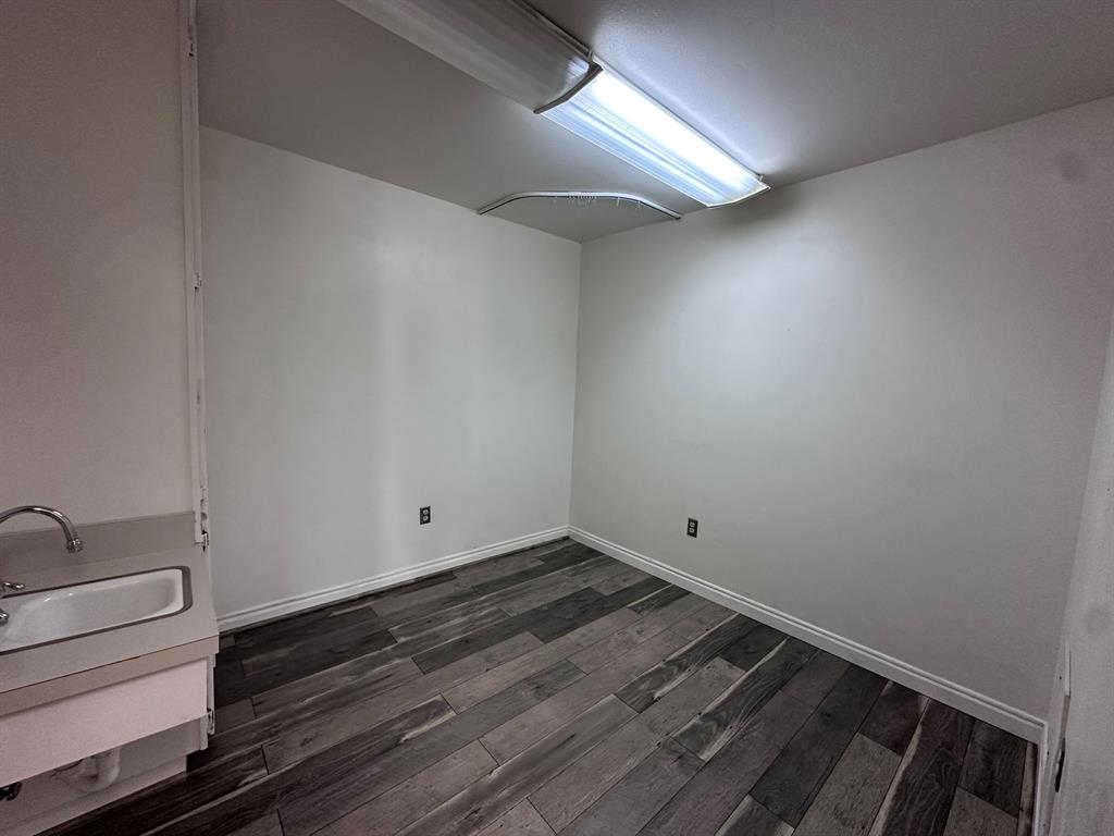 Town - Commercial Lease