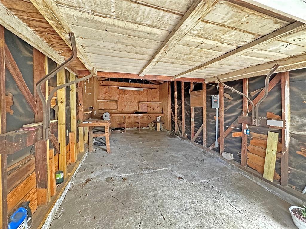 Mays Clyde W Add - Residential Lease