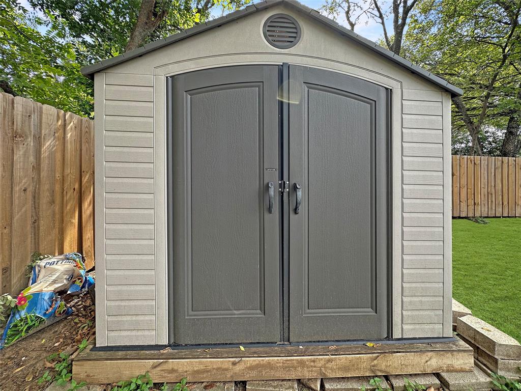 Mays Clyde W Add - Residential Lease