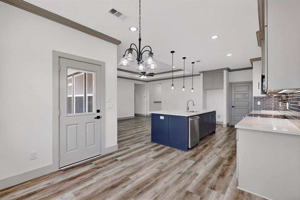 Ennis-Dvv - Residential