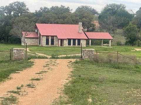 A home in Santa Anna