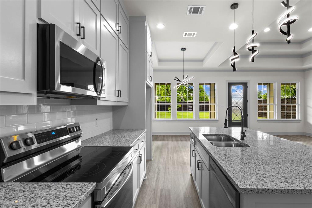 ARCADIA GARDENS - Residential