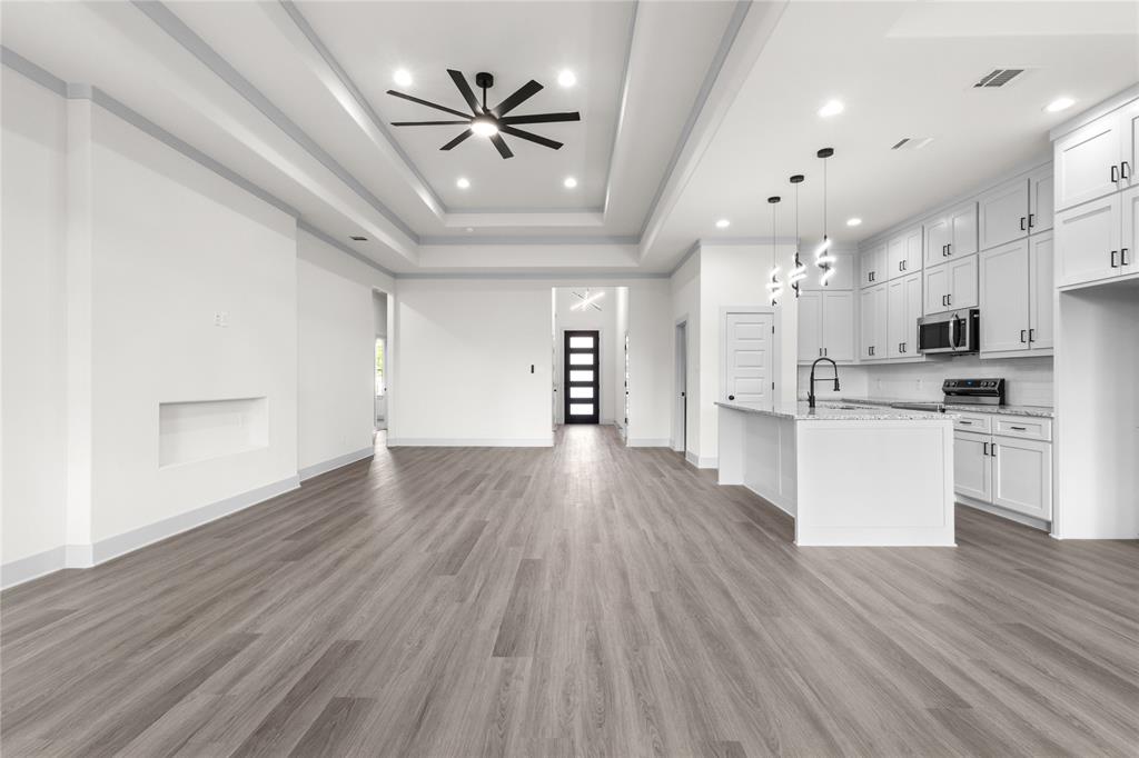 ARCADIA GARDENS - Residential