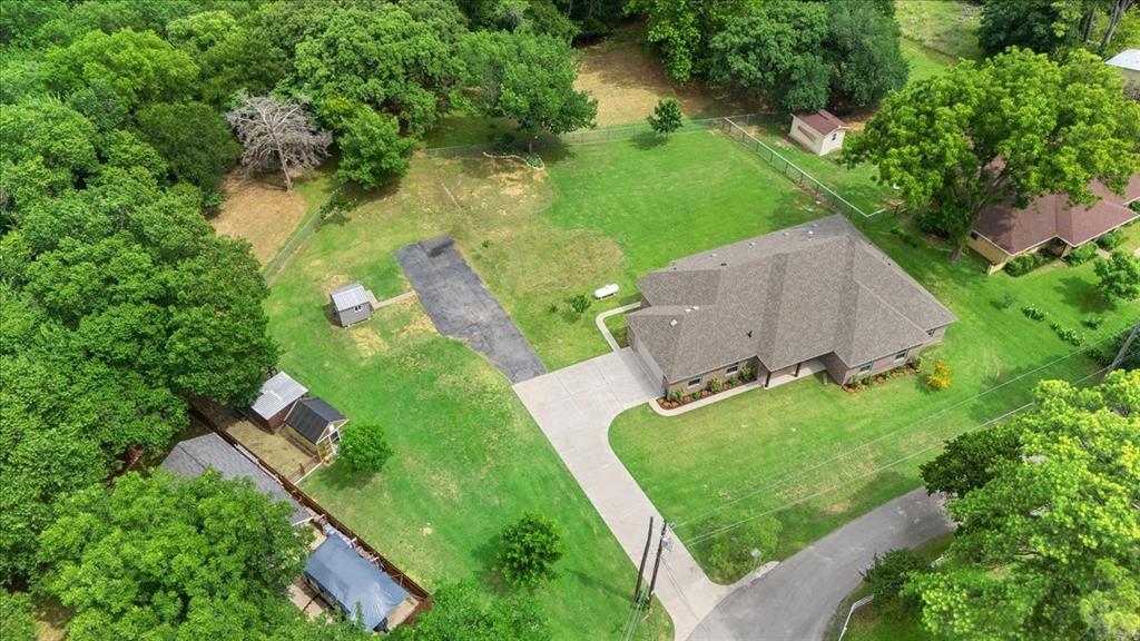 6512 Crooked Lane