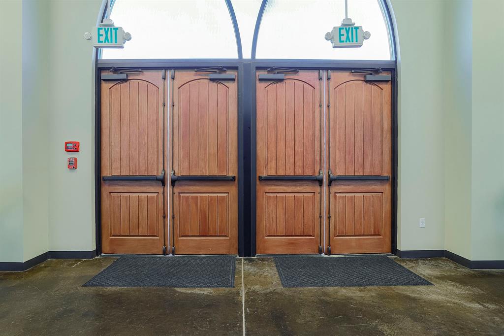 Meadow Oaks Add - Commercial Sale