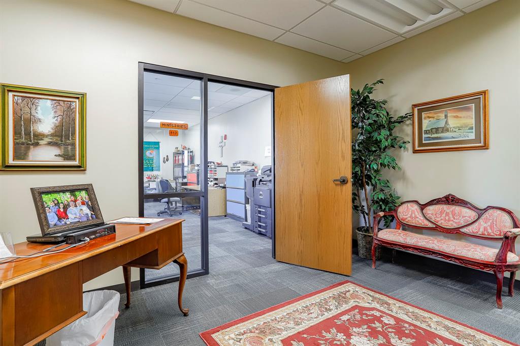 Meadow Oaks Add - Commercial Sale